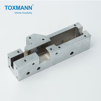 Material inoxidável das peças sobresselentes SKD61 da máquina do CNC para rebitar a indústria