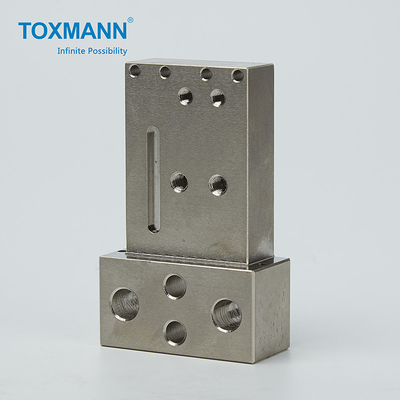 Bens fazendo à máquina de trituração da tolerância 0.02mm das peças do CNC do metal SKD61