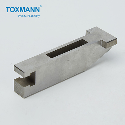 Toxmann fez à máquina as peças de metal