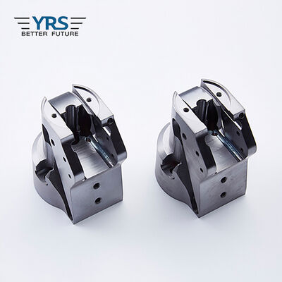 As peças feitas à máquina precisão do CNC de SKD61 DC53 rebitam bens do alimentador